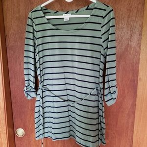 Motherhood Maternity 3/4 Sleeve Top